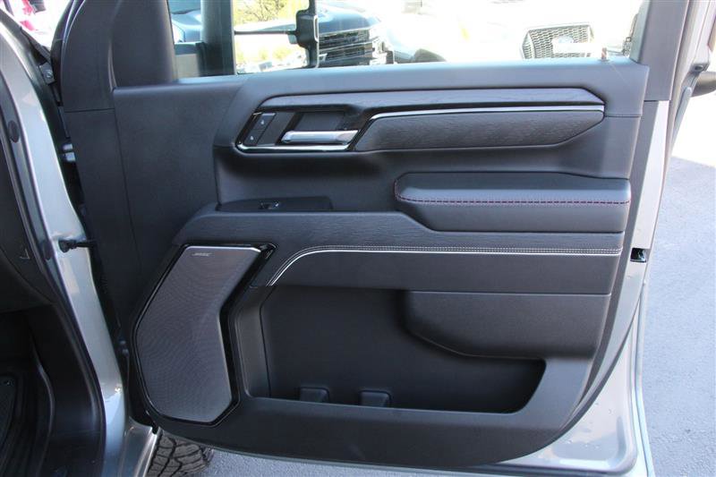 Used 2024 GMC Sierra 2500 AT4X AWD/4WD image 24