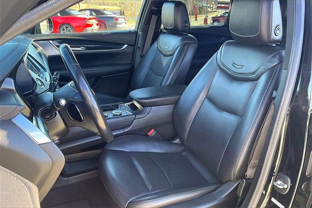 Used 2022 Cadillac XT5 Premium Luxury image 10