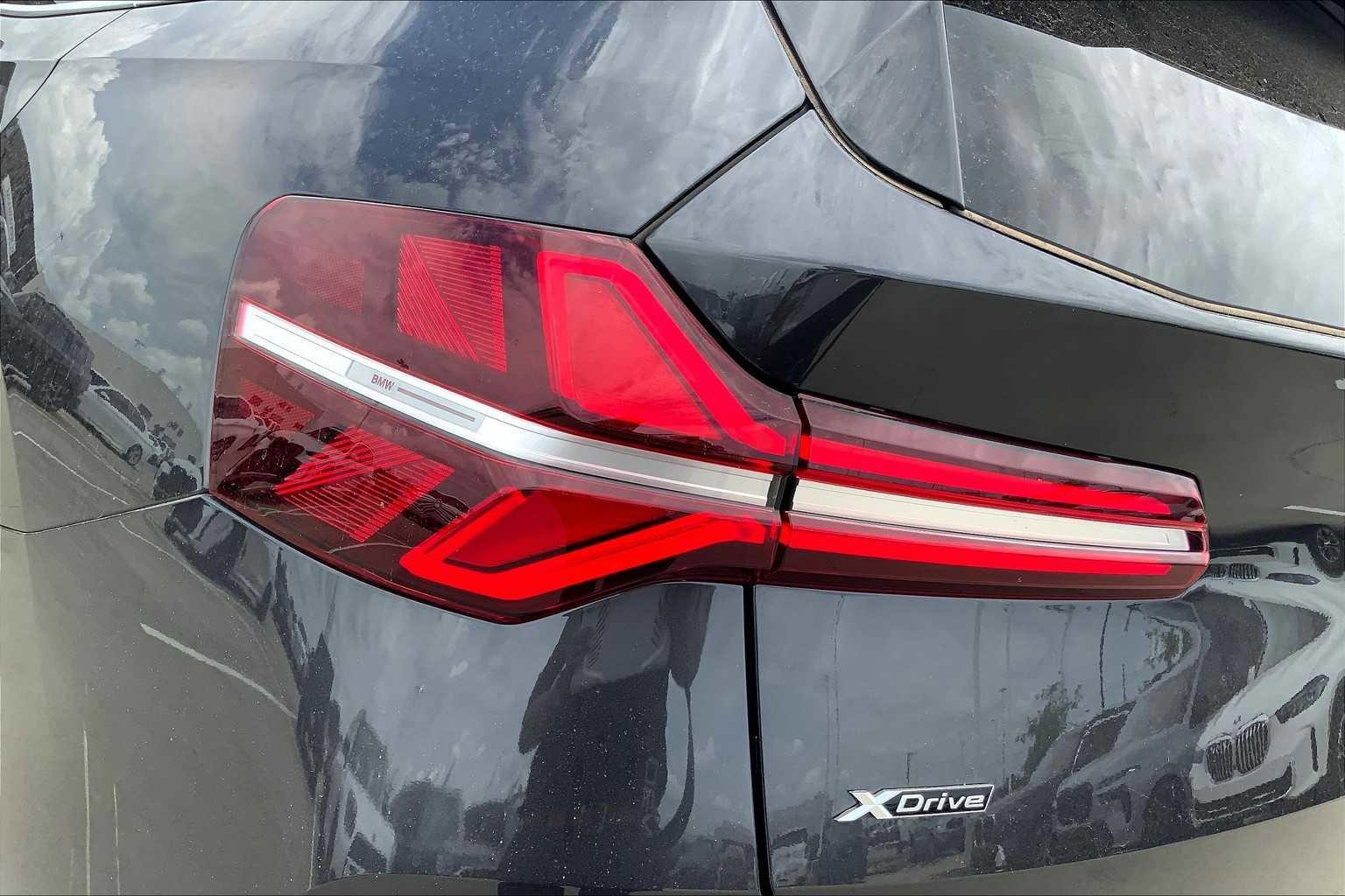 New 2025 BMW X3 xDrive30i w/ Premium Package image 14