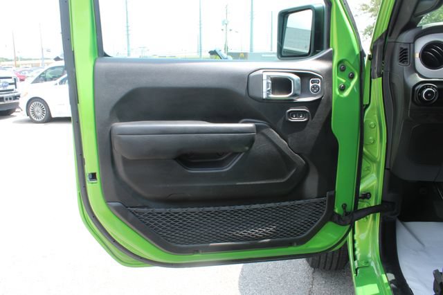 Used 2025 Jeep Wrangler Sport AWD/4WD image 10