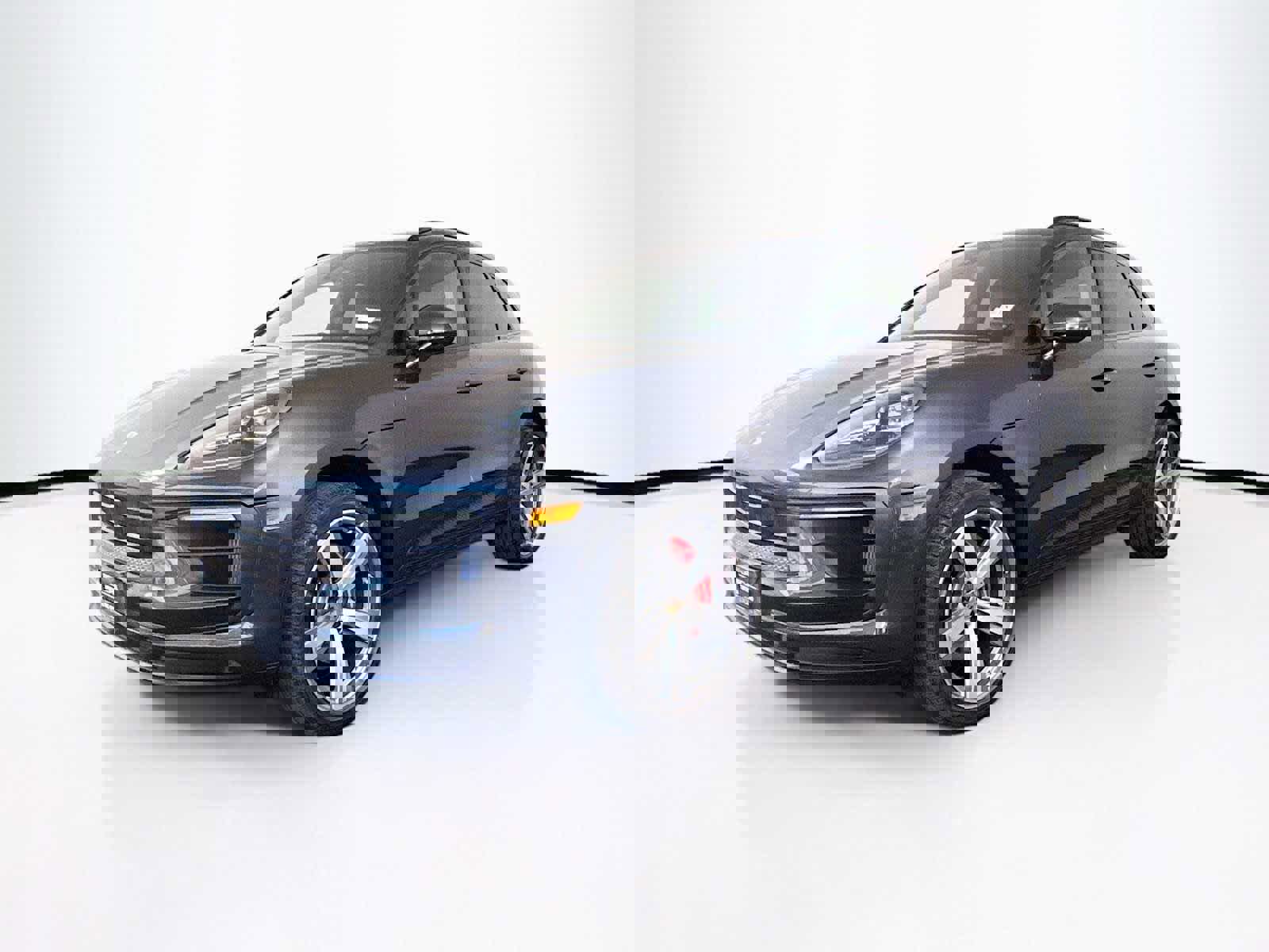 Used 2022 Porsche Macan S image 1