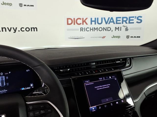 Used 2024 Jeep Grand Cherokee Altitude image 20