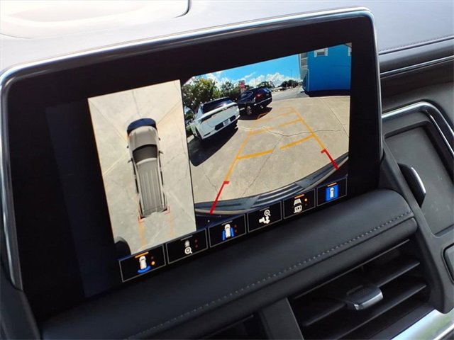 Used 2023 Chevrolet Suburban Z71 w/ Luxury Package image 30