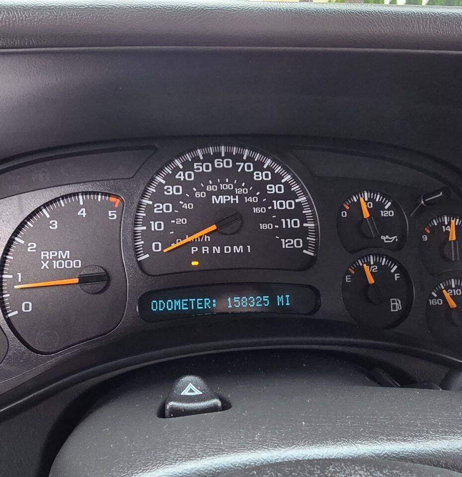 Used 2006 Chevrolet Silverado 3500 LT w/ Heavy-Duty Power Package RWD image 16