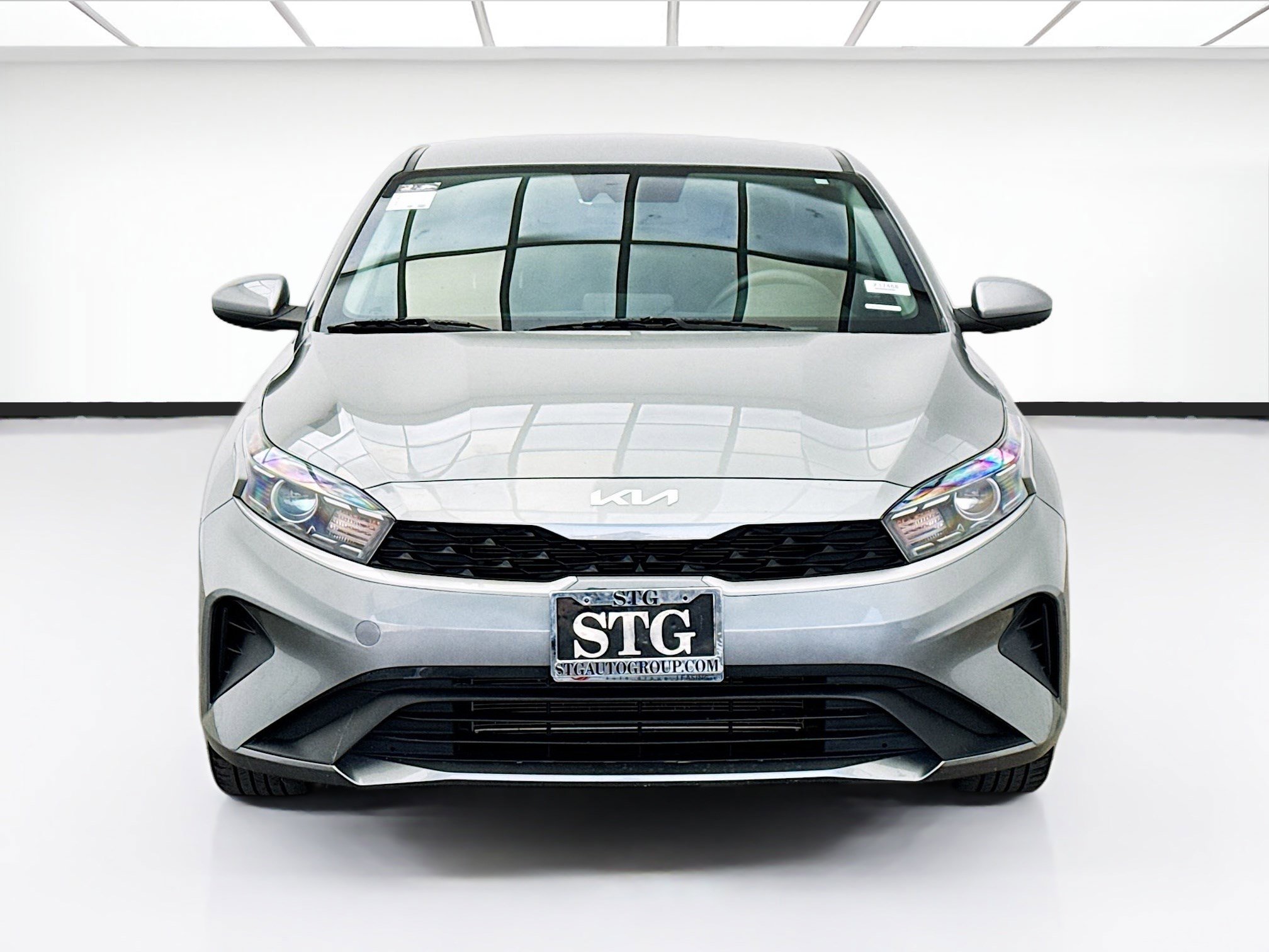Used 2024 Kia Forte LXS FWD image 2