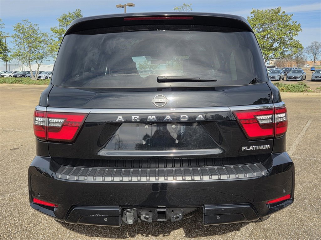 Used 2023 Nissan Armada Platinum w/ Captain's Chairs Package image 5