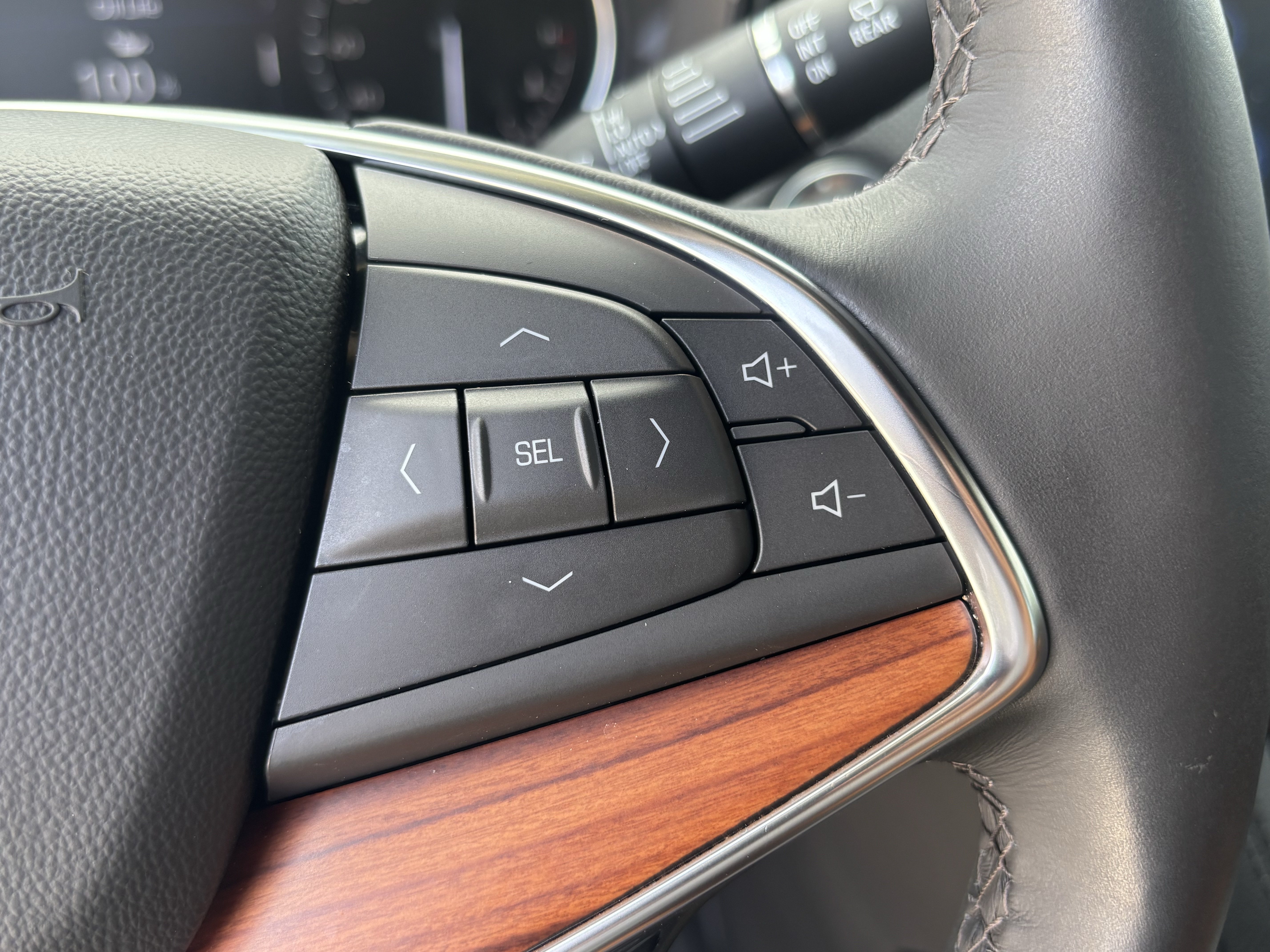 Certified 2024 Cadillac XT5 Premium Luxury w/ LPO, Floor Liner Package FWD image 24