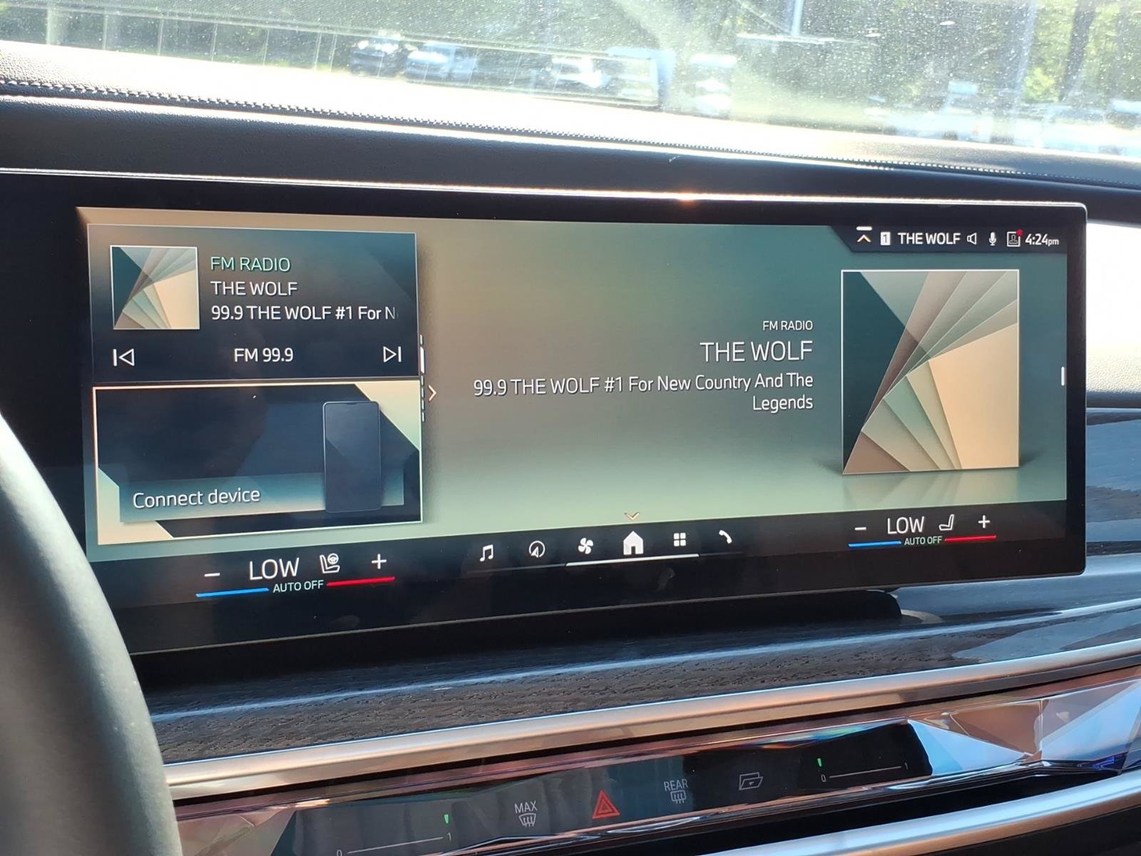 Used 2026 BMW 740i xDrive AWD/4WD image 20