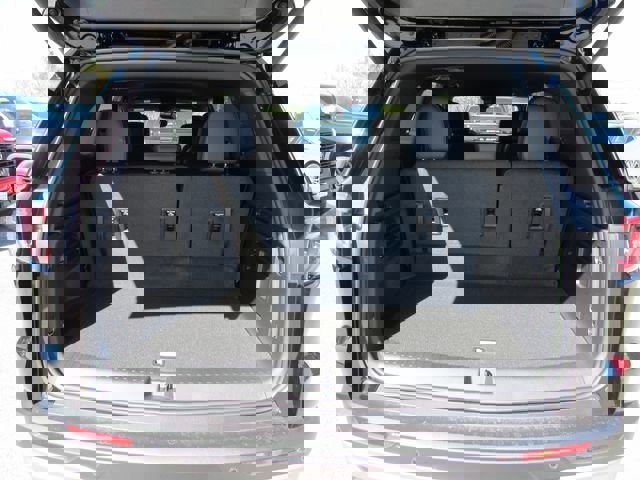 New 2026 GMC Acadia Elevation w/ Elevation Premium Package image 30