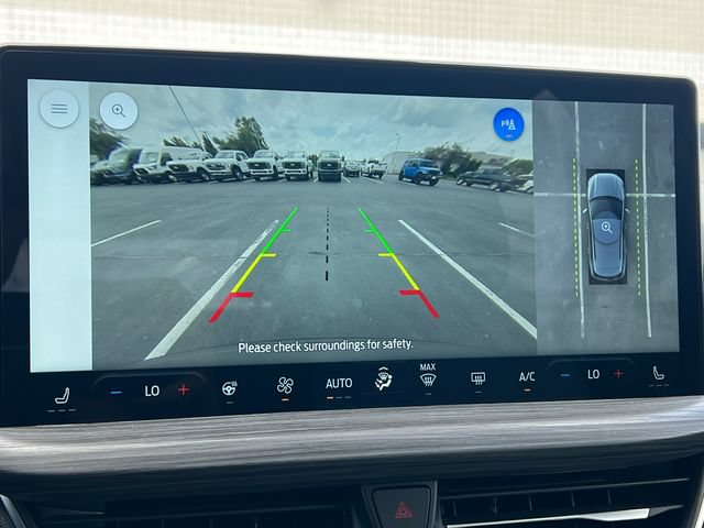 New 2025 Ford Escape SE w/ PHEV Premium Package FWD image 27