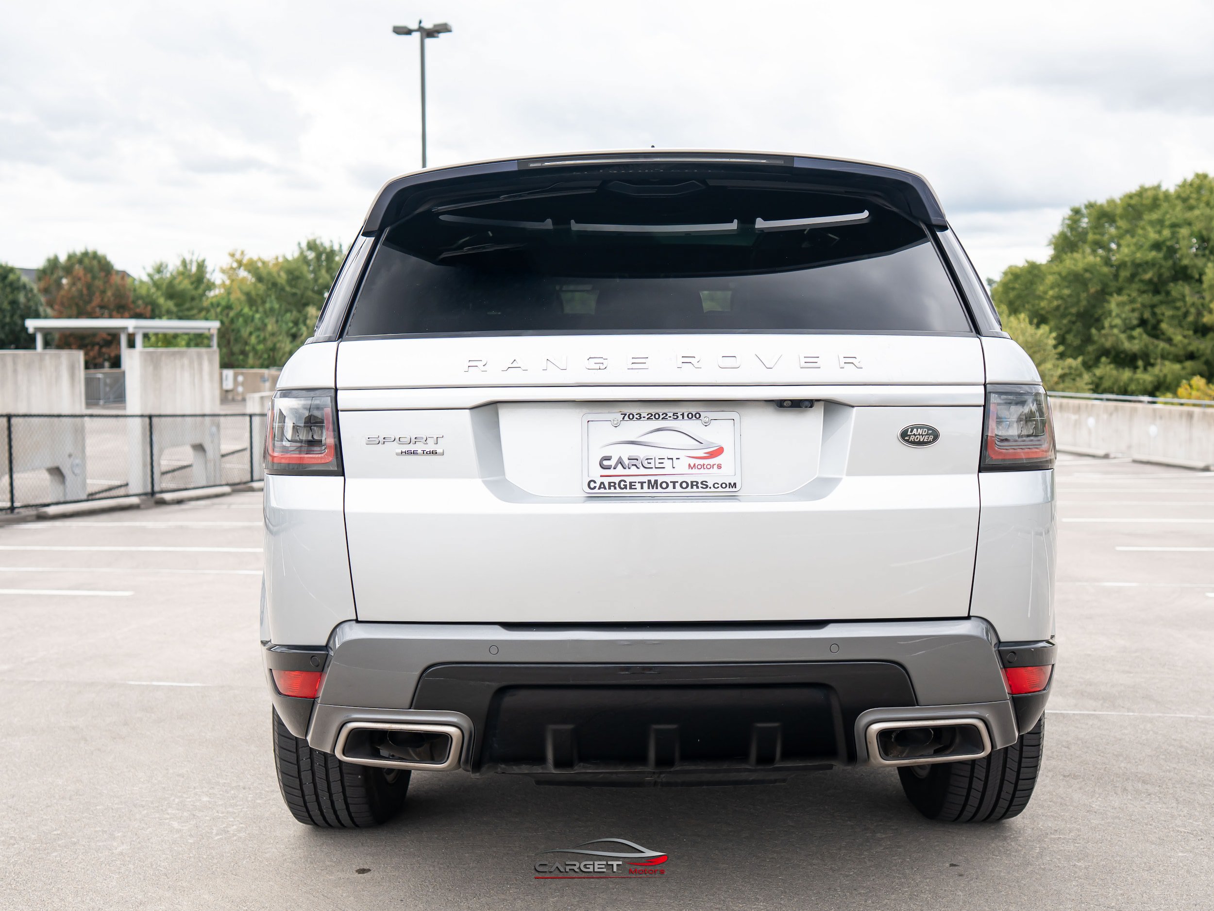 Used 2018 Land Rover Range Rover Sport HSE AWD/4WD image 6