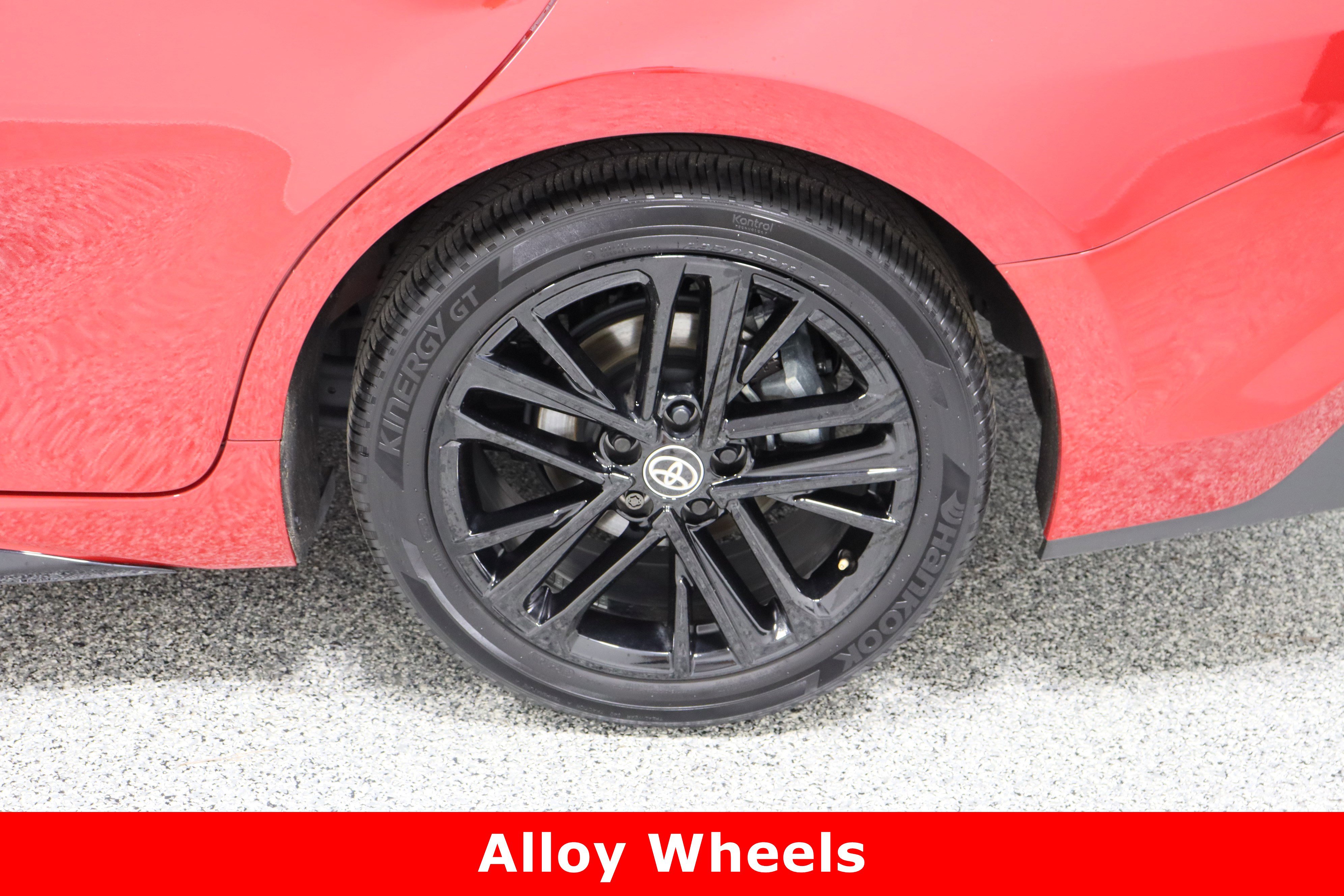 Certified 2025 Toyota Camry SE image 10