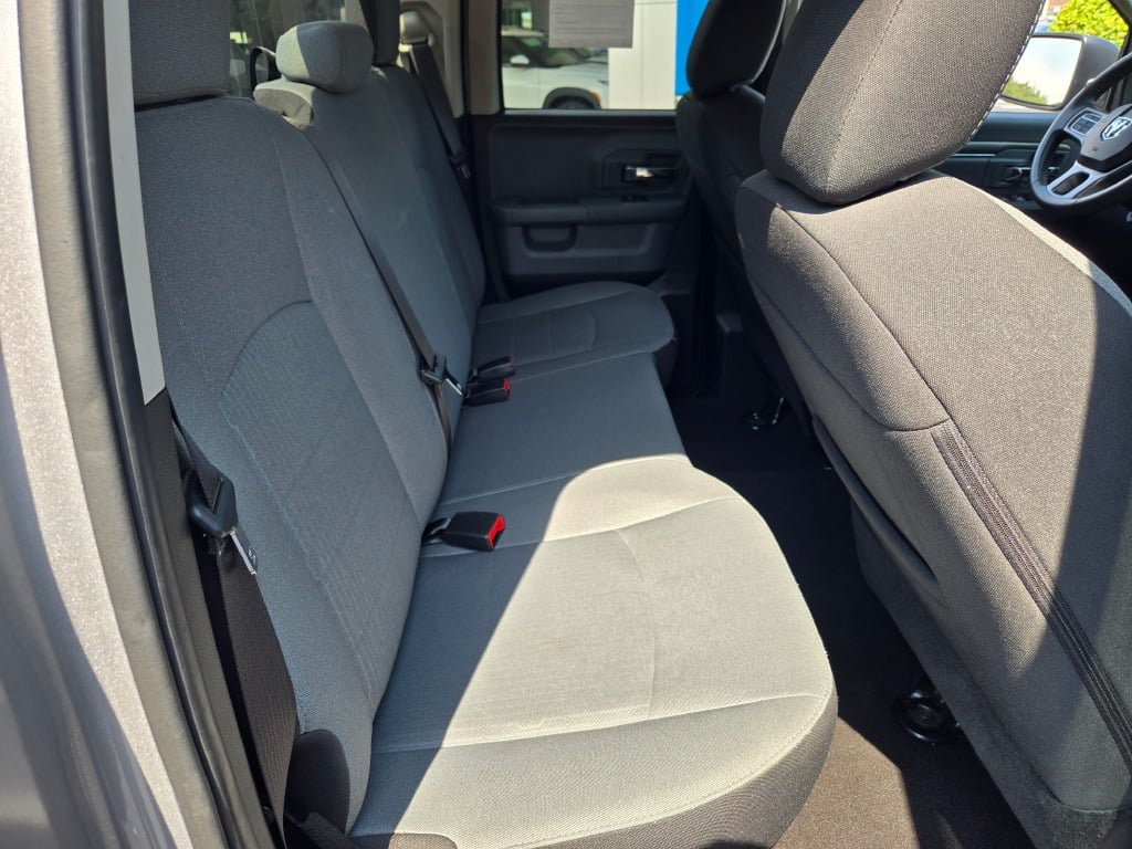 Used 2024 RAM 1500 Classic SLT AWD/4WD image 11