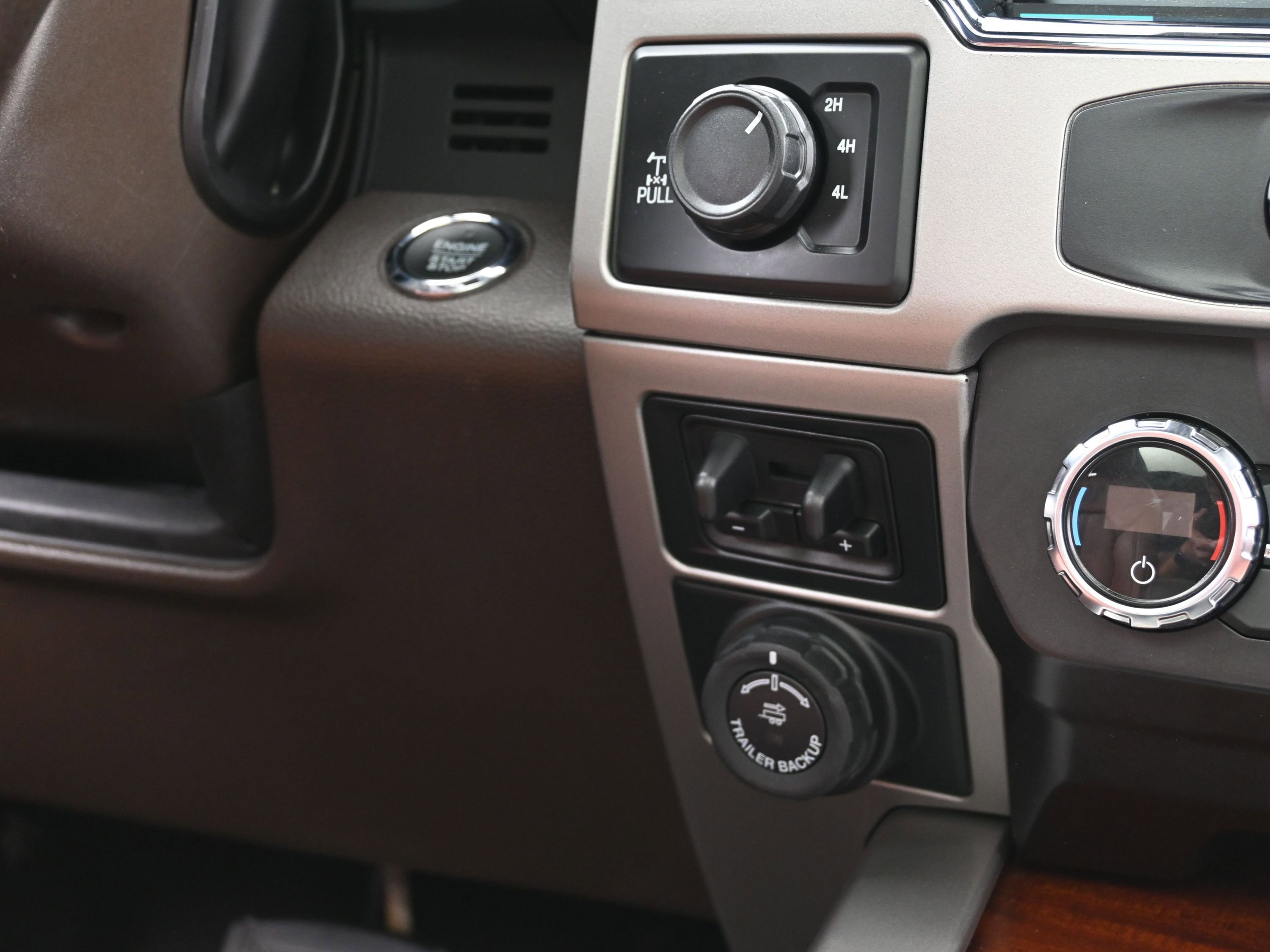 Used 2022 Ford F250 King Ranch w/ King Ranch Ultimate Package image 37