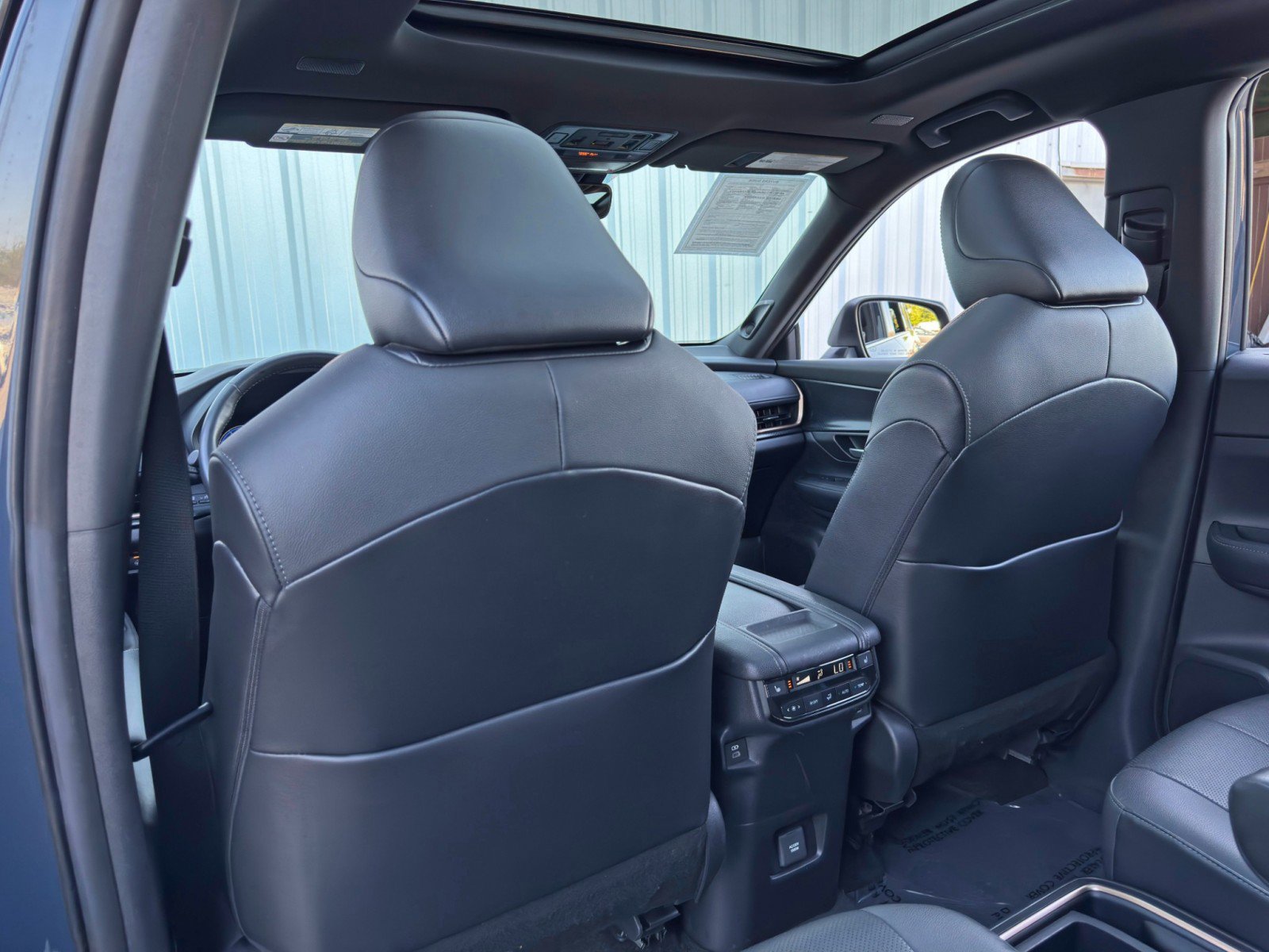 Used 2024 Toyota Grand Highlander AWD Hybrid image 34