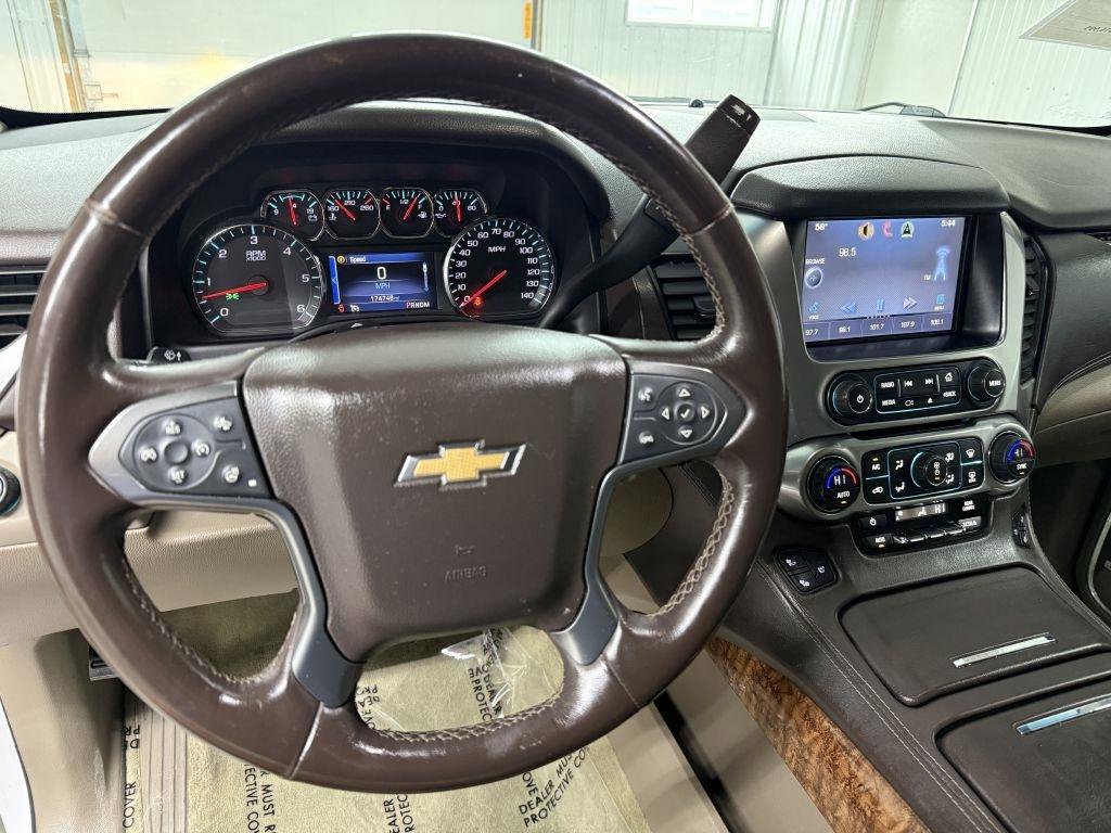 Used 2015 Chevrolet Suburban LTZ image 20