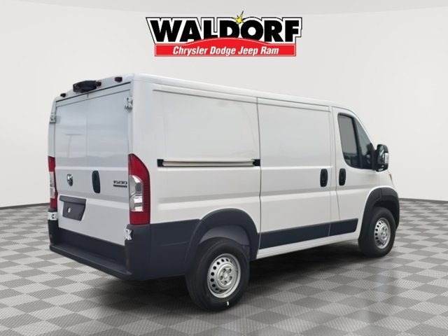 New 2025 RAM ProMaster 1500 w/ Premium Convenience Group image 3