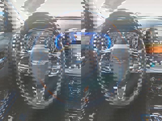 Used 2018 Chrysler 300 Limited image 12