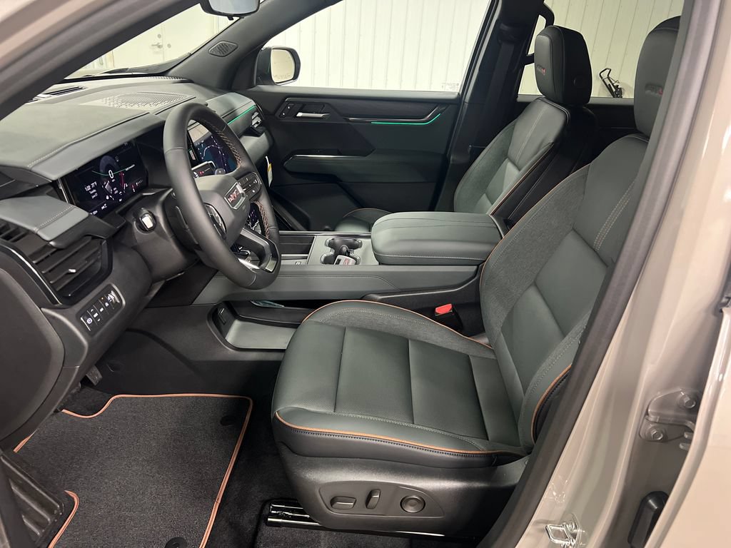 New 2026 GMC Acadia AT4 w/ Luxury Package AWD/4WD image 12