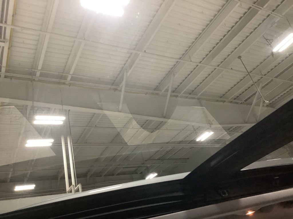 Used 2021 Jeep Cherokee Limited image 21