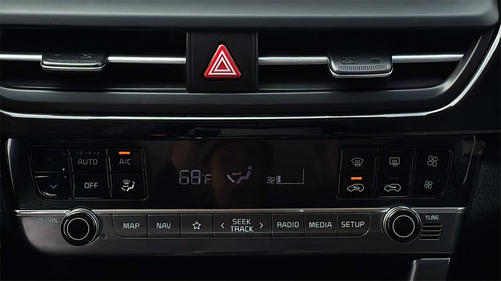 Certified 2025 Kia Seltos S image 21