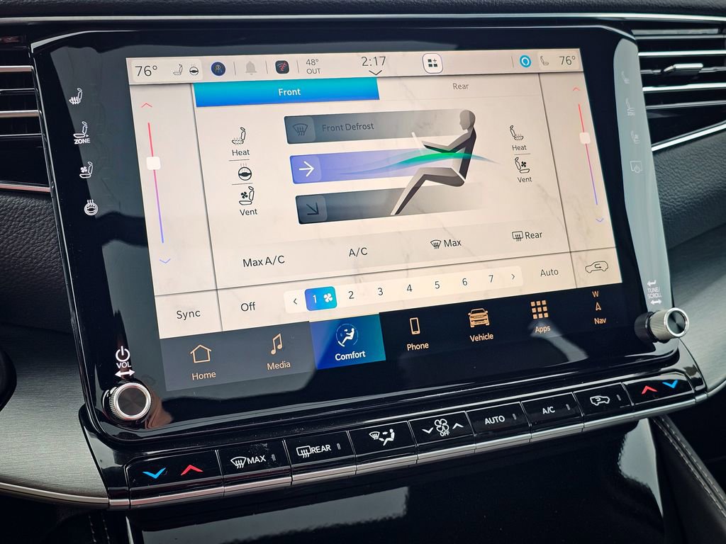 New 2025 Jeep Wagoneer Series III image 30