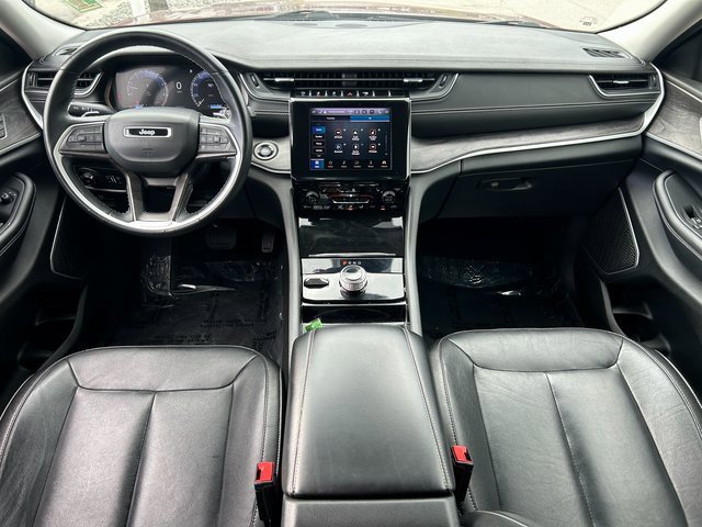 Used 2022 Jeep Grand Cherokee L Limited image 29