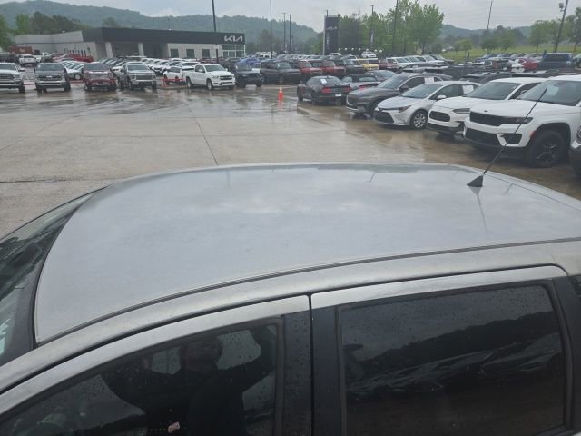 Used 2006 Scion xA FWD image 13