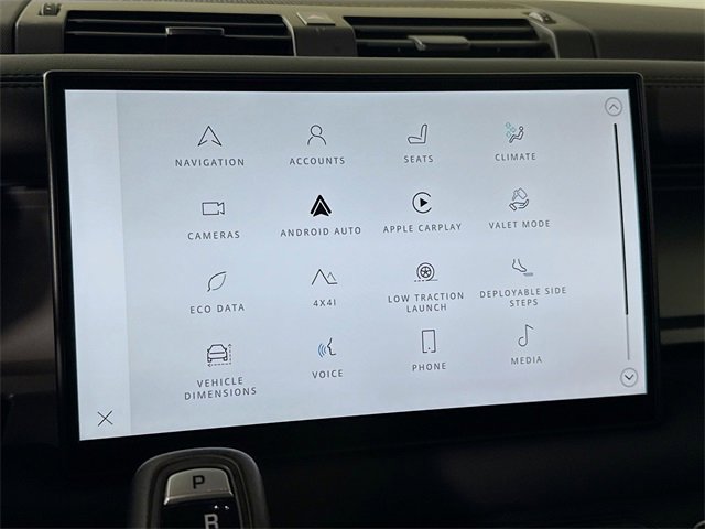 Certified 2025 Land Rover Defender 110 V8 image 15