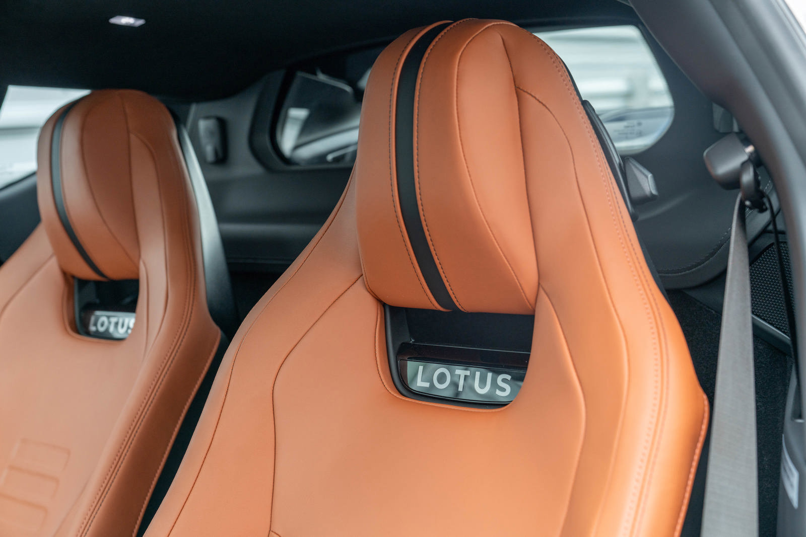 Used 2024 Lotus Emira First Edition image 14