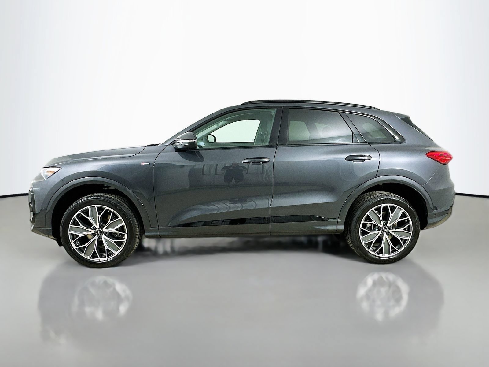 New 2026 Audi Q5 Premium Plus AWD/4WD image 8