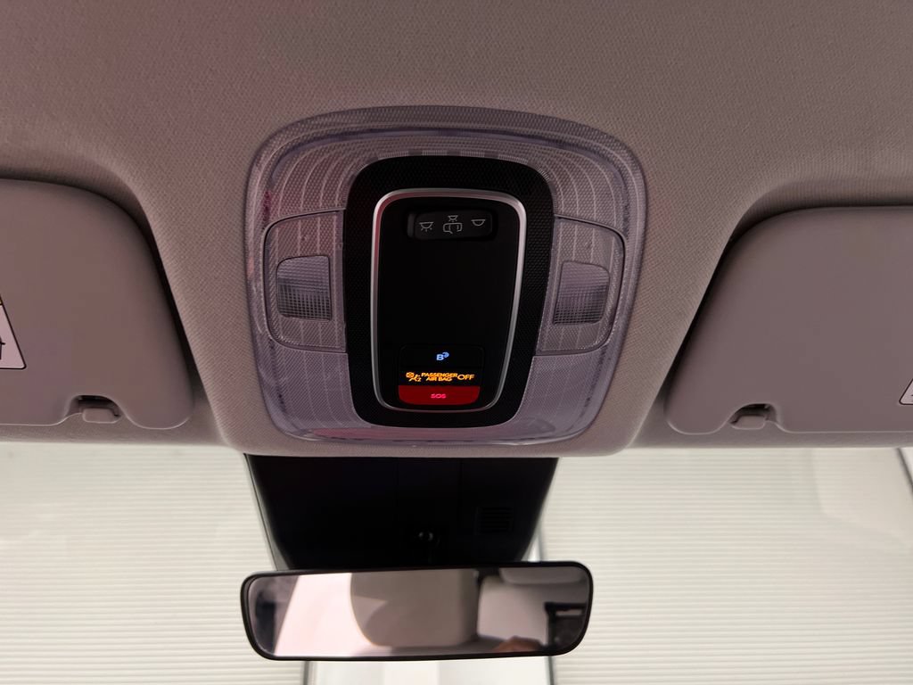 Used 2025 Hyundai Kona SEL FWD image 61