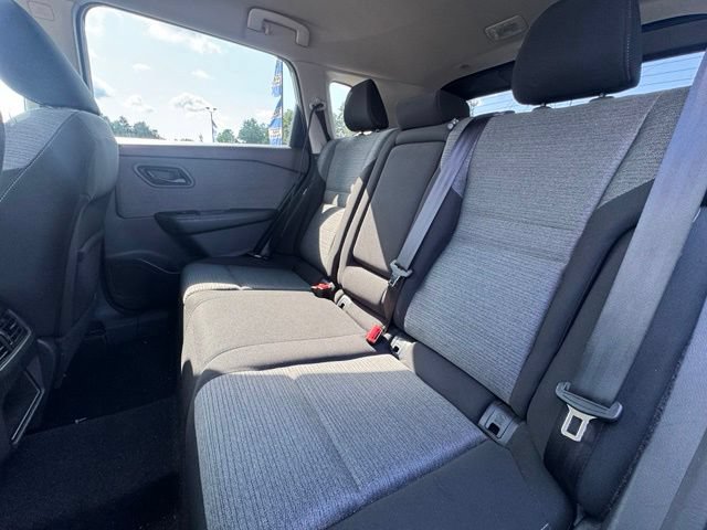 Used 2022 Nissan Rogue S AWD/4WD image 8