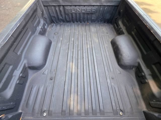 Used 2020 Toyota Tundra SR5 w/ SR5 Upgrade Package AWD/4WD image 12
