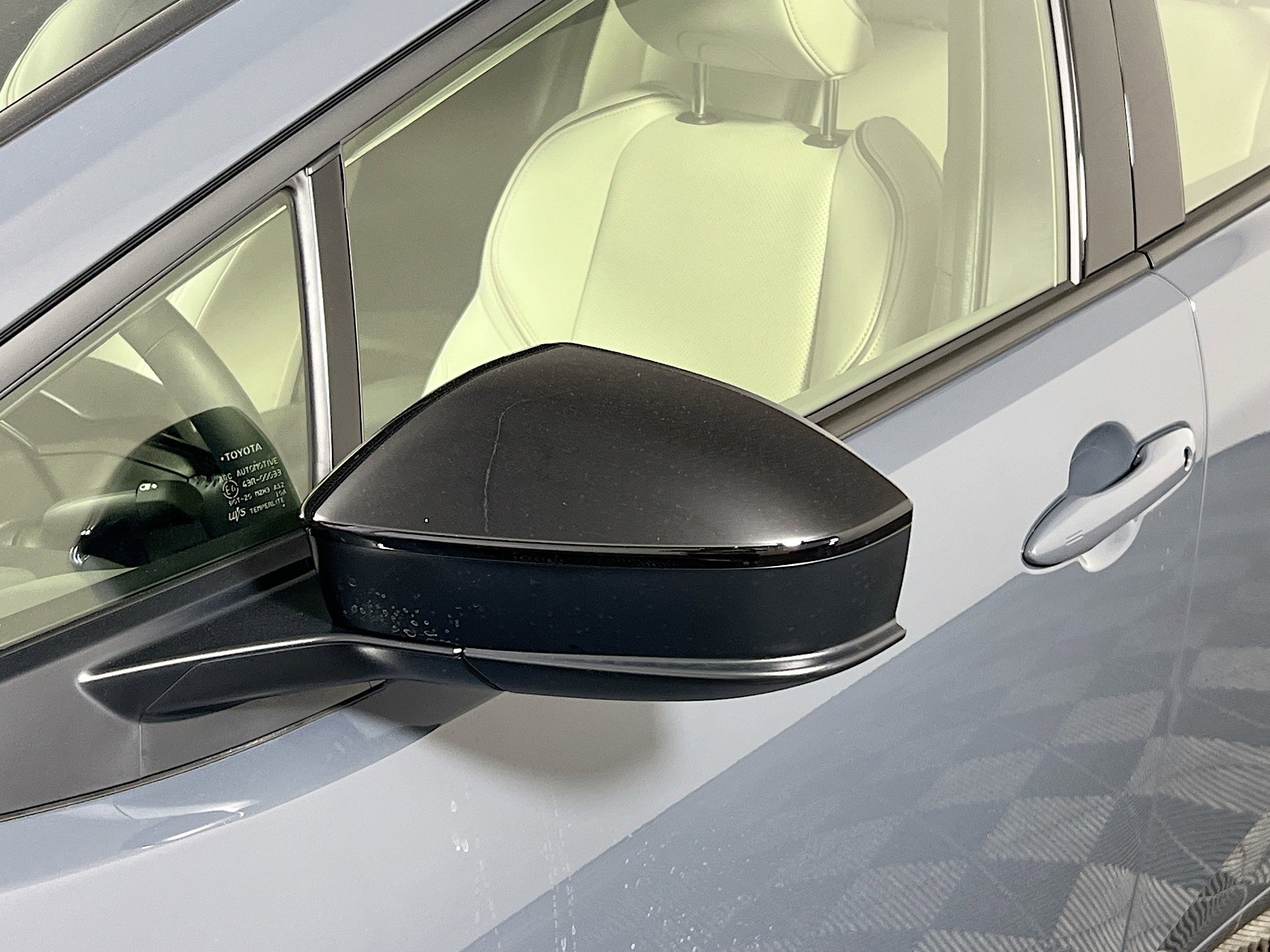 Used 2026 Toyota Prius XLE image 12