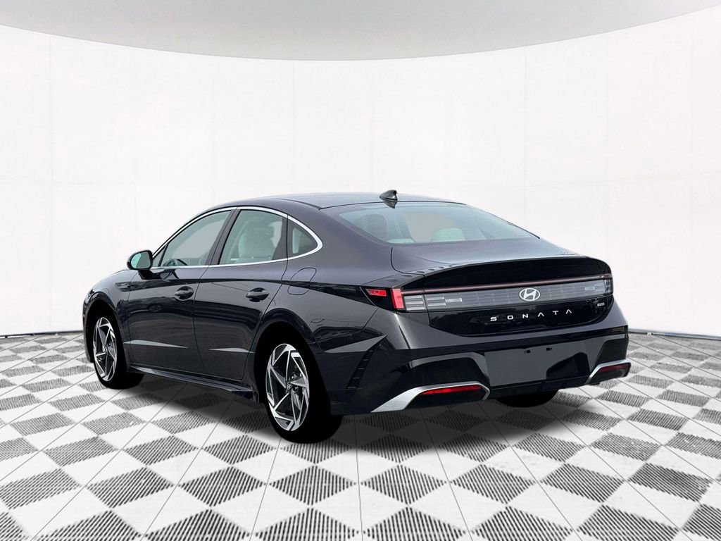 New 2026 Hyundai Sonata SEL image 8