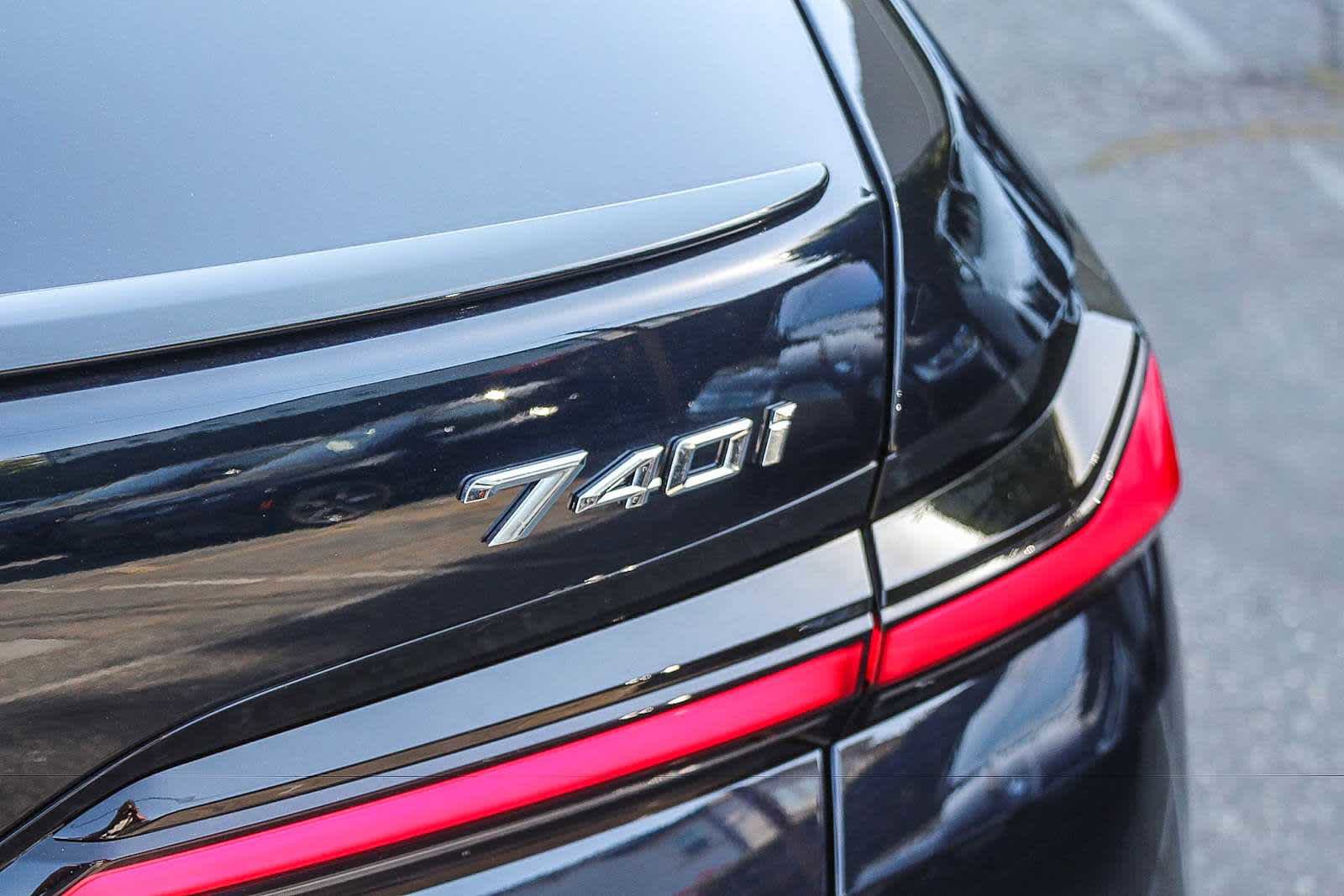 New 2026 BMW 740i RWD image 31