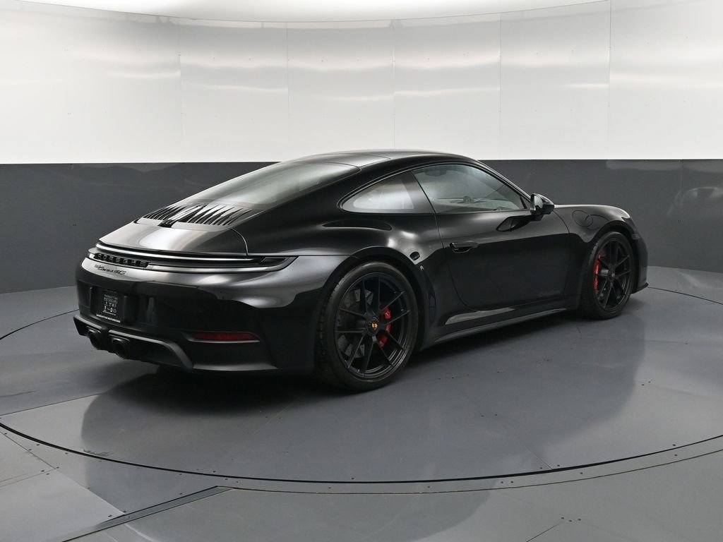 Certified 2026 Porsche 911 Carrera GTS RWD image 8