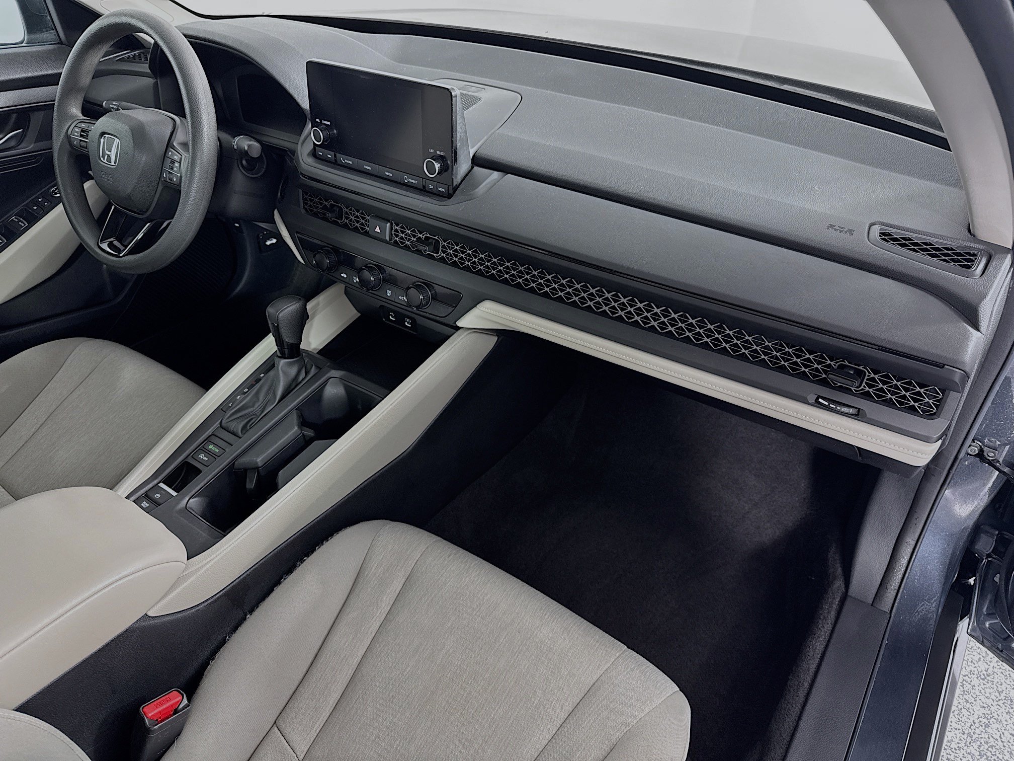 Certified 2023 Honda Accord LX image 26