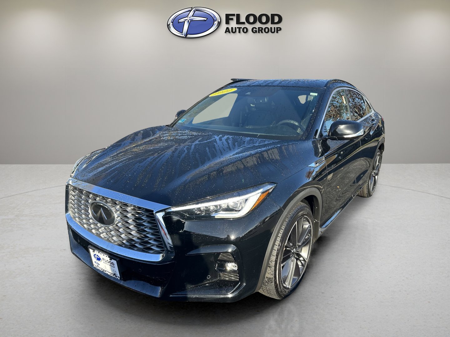 Used 2022 INFINITI QX55 Essential w/ Proassist Package image 3