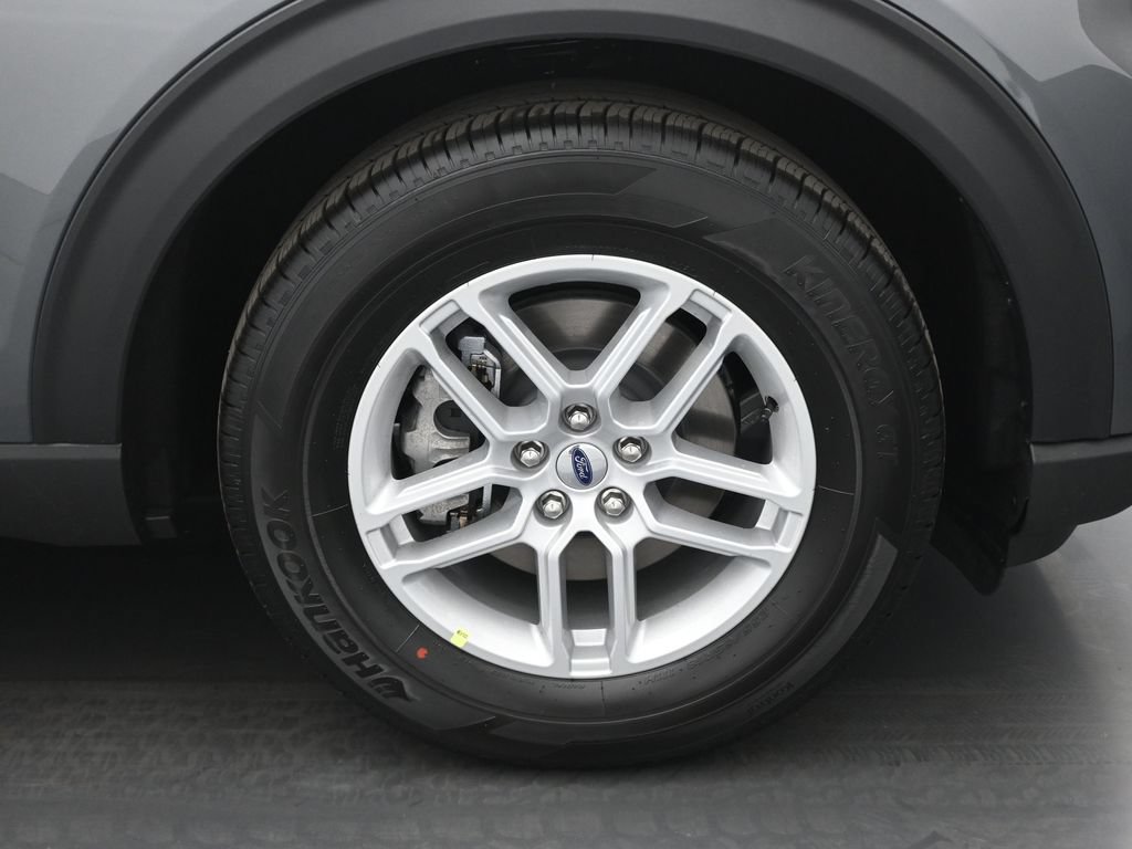 New 2026 Ford Explorer Active w/ Active Comfort Package RWD image 23
