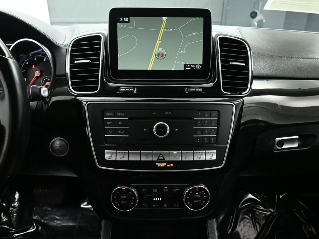 Used 2018 Mercedes-Benz GLS 550 4MATIC w/ Driver Assistance Package image 28