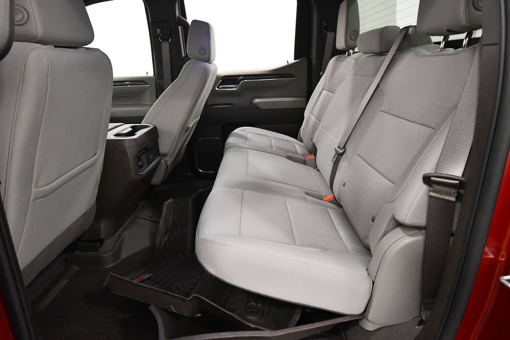 Used 2024 Chevrolet Silverado 1500 RST AWD/4WD image 15