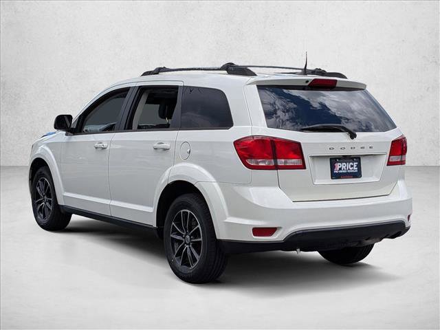 Used 2019 Dodge Journey SE w/ Connectivity Group FWD image 8