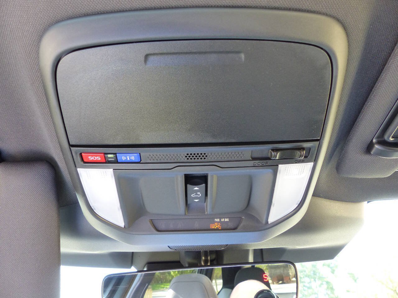 Used 2025 Subaru Forester Premium AWD/4WD image 38