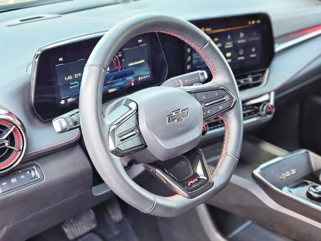 Used 2025 Chevrolet Equinox RS image 15