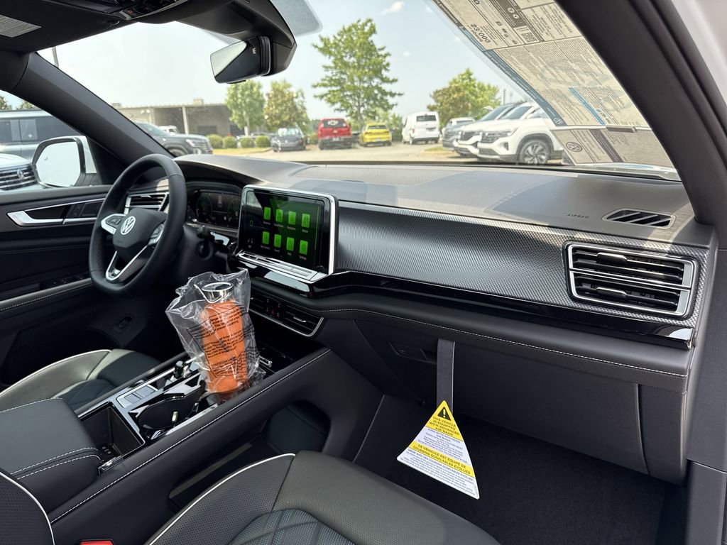 New 2025 Volkswagen Atlas Cross Sport SEL Premium R-Line image 19