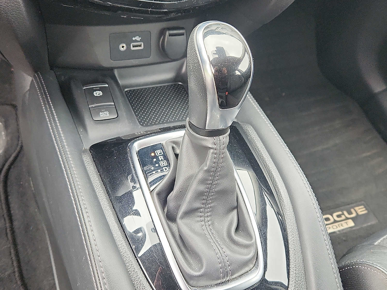 Used 2020 Nissan Rogue Sport SL AWD/4WD image 14