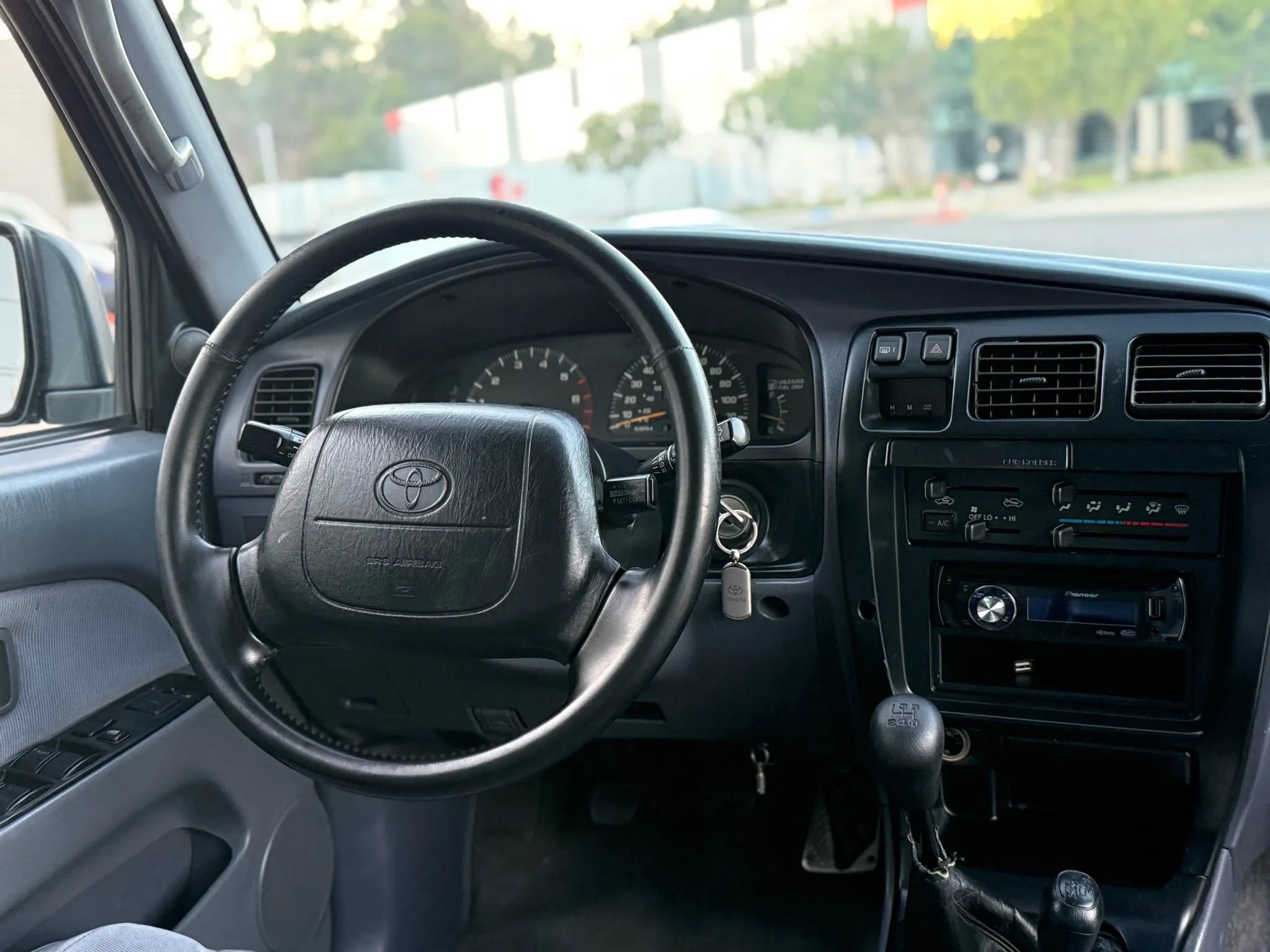 Used 1997 Toyota 4Runner SR5 image 34
