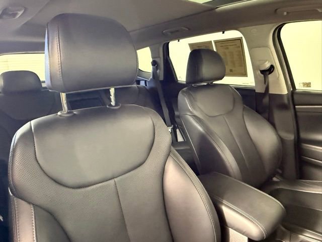 Used 2020 Hyundai Santa Fe Limited image 56